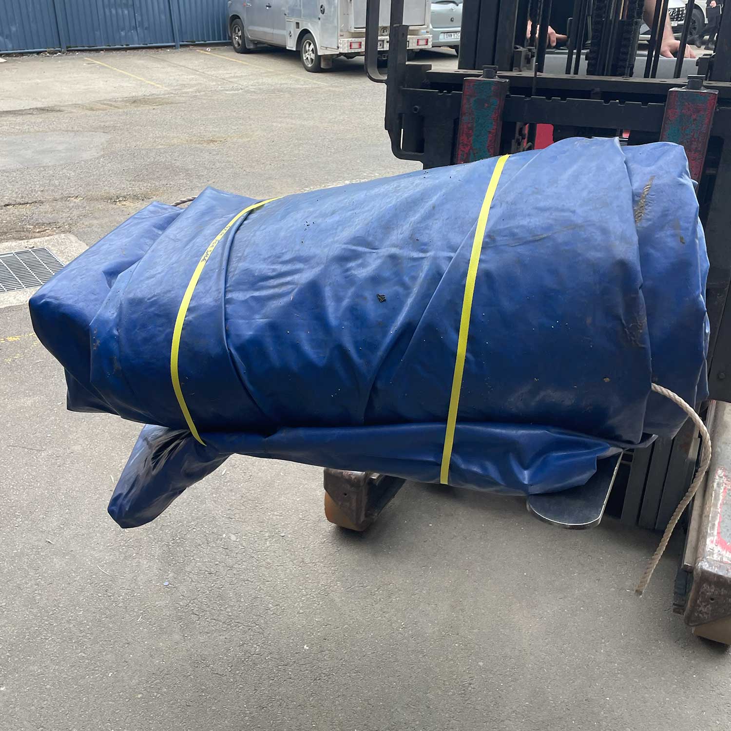 **CLEARANCE** Ex Hire Builders Roof Tarp 8m x 14m